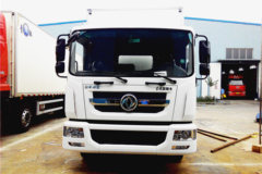 东风 多利卡 143马力 4X2 5.15米冷藏车(冰凌方)