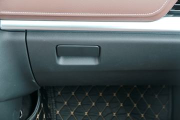 ����T8 2018�� ����� 2.0T���� 139���� ���� ��˫��Ƥ��ͼƬ