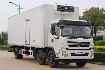 陕汽商用车 轩德x6 245马力 6X2 7.65米冷藏车(冰凌方)