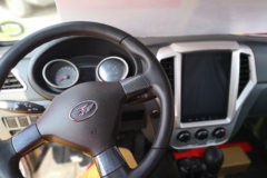 唐骏欧铃 赛菱F3 1.5L 108马力 汽油/CNG 2.56米单排厢式微卡(ZB5036XXYASC3V) 唐骏欧铃 赛菱F3 1.5L 108马力 汽油/CNG 2.56米单排厢式微卡(ZB5036XXYASC3V)