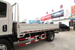 骐铃汽车 H300 116马力 4.155米单排栏板轻卡(JML1041CD5)