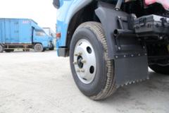 骐铃汽车 H300 116马力 4.155米单排轻卡底盘(JML1041CD5)