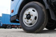 骐铃汽车 H300 116马力 4.155米单排轻卡底盘(JML1041CD5)