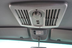 南京金龙 D15K 4.5T 4.2米纯电动厢式轻卡(NJL5043XXYBEV1)96.7kWh