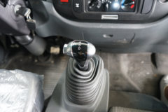 南京金龙 D15K 4.5T 4.2米纯电动厢式轻卡(NJL5043XXYBEV1)96.7kWh