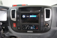 南京金龙 D15K 4.5T 4.2米纯电动厢式轻卡(NJL5043XXYBEV1)96.7kWh