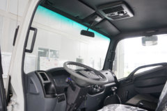 南京金龙 D15K 4.5T 4.2米纯电动厢式轻卡(NJL5043XXYBEV1)96.7kWh