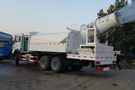 重汽斯太尔底盘&nbsp;除尘车外观图片