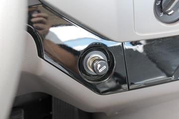 �ִ����ó� �µ�300MII 130���� 4.165�׵�����ʽ�ῨͼƬ