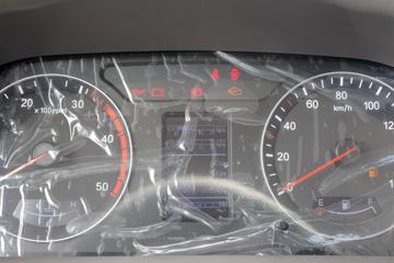 �ִ����ó� �µ�300MII 130���� 4.165�׵�����ʽ�ῨͼƬ