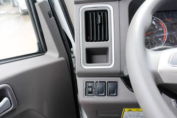 �ִ����ó� �µ�300MII 130���� 4.165�׵�����ʽ�ῨͼƬ