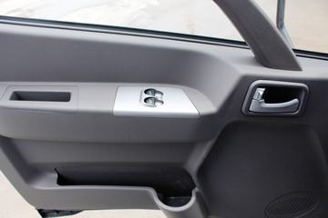 �ִ����ó� �µ�300MII 130���� 4.165�׵�����ʽ�ῨͼƬ