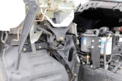 现代商用车 致道300MII 130马力 4.165米单排厢式轻卡(CNJ5041XXYQDA33V)