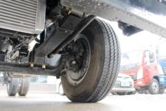 现代商用车 致道300MII 130马力 4.165米单排厢式轻卡(CNJ5041XXYQDA33V)