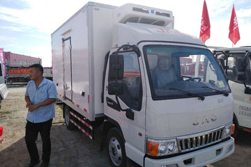 江淮 骏铃E3 88马力 3.7米冷藏车(HFC5040XLCP93K1B4V)