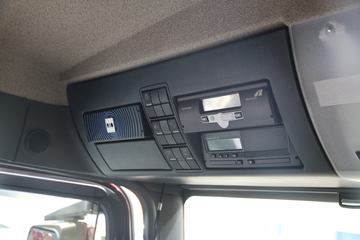 �� TGS 400���� 4X2 ǣ����ͼƬ