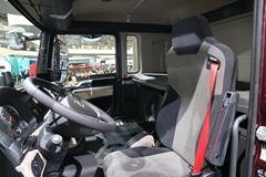 曼 TGS 400马力 4X2 牵引车