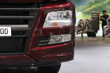 �� TGS 400���� 4X2 ǣ����ͼƬ