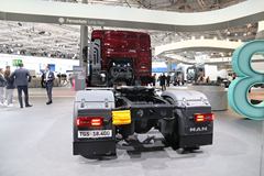 曼 TGS 400马力 4X2 牵引车
