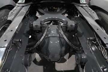 �� TGS 400���� 4X2 ǣ����ͼƬ