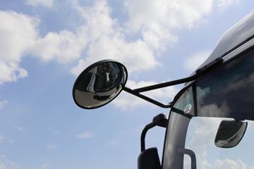 ���� ˧��Q6 152���� 4.18�׵��������ῨͼƬ