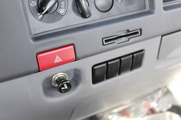 ���� ˧��Q6 152���� 4.18�׵��������ῨͼƬ