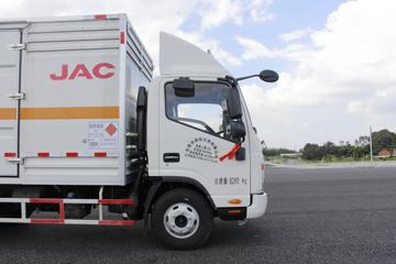 ���� ˧��H 130���� 4X2 4.08�׵�����ƿ���䳵(HFC5043TQPXVZ)ͼƬ