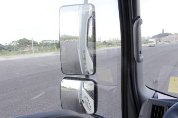 ���� ˧��H 130���� 4X2 4.08�׵�����ƿ���䳵(HFC5043TQPXVZ)ͼƬ