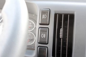 ���� ˧��H 130���� 4X2 4.08�׵�����ƿ���䳵(HFC5043TQPXVZ)ͼƬ