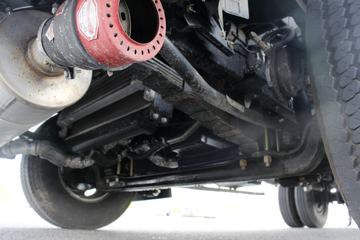 ���� ˧��H 130���� 4X2 4.08�׵�����ƿ���䳵(HFC5043TQPXVZ)ͼƬ