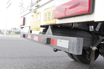 ���� ˧��H 130���� 4X2 4.08�׵�����ƿ���䳵(HFC5043TQPXVZ)ͼƬ