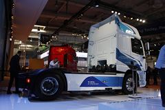 达夫 CF重卡 4X2 VDL E-power电动牵引车