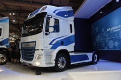 达夫 CF重卡 4X2 混合动力牵引车
