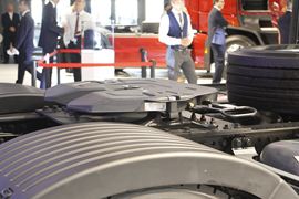 F-MAX&nbsp;牵引车底盘                                                图片