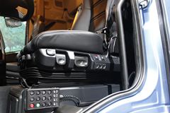 依维柯 New Stralis 重卡 460马力 4X2 LNG牵引车(AS440S46T)