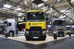 雷诺 T520系列重卡 运动版 520马力 4X2 牵引车