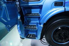 依维柯 New Stralis 重卡 460马力 4X2 LNG牵引车(AS440S46T)(1600公里续航)