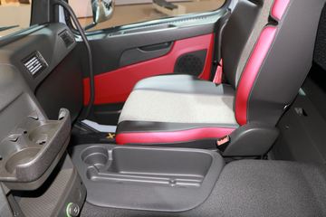 �ֶ���FMX 500���� 6X2R��ж��ͼƬ