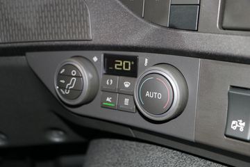 �ֶ���FMX 500���� 6X2R��ж��ͼƬ