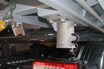 �ֶ���FMX 500���� 6X2R��ж��ͼƬ