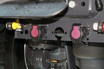 �ֶ���FMX 500���� 6X2R��ж��ͼƬ