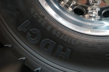 �ֶ���FMX 500���� 6X2R��ж��ͼƬ