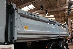 沃尔沃FMX 500马力 6X2R自卸车