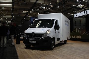 雷诺 Master Z E 4X2 厢式货车