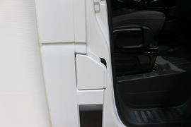 Master&nbsp;载货车驾驶室                                               图片