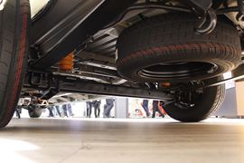 Master&nbsp;载货车底盘                                                图片