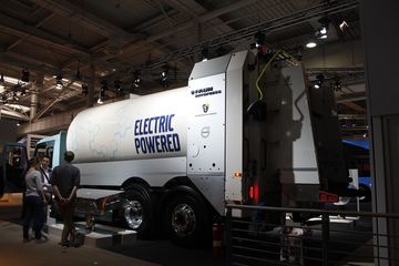 沃尔沃FE&nbsp;垃圾运输车外观图片