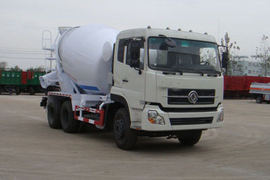 东风商用车底盘&nbsp;混凝土搅拌车外观                                                图片