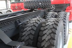 奔驰 Actros重卡 610马力 8X8 牵引车(型号4160)