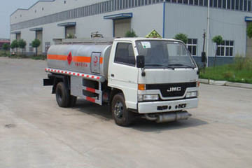 江铃 顺达 116马力 4X2 加油车(江特牌)(JDF5060GJYJ)